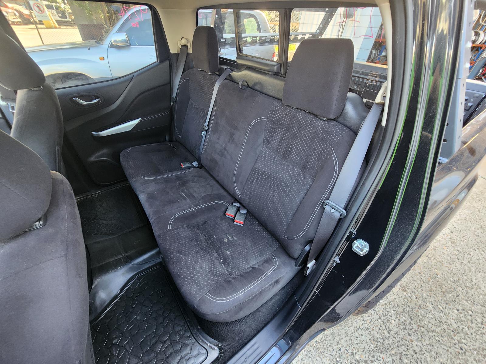 Nissan Navara 2015 4 Door Utility View Nissan Navara 2015 4 Door Utility
