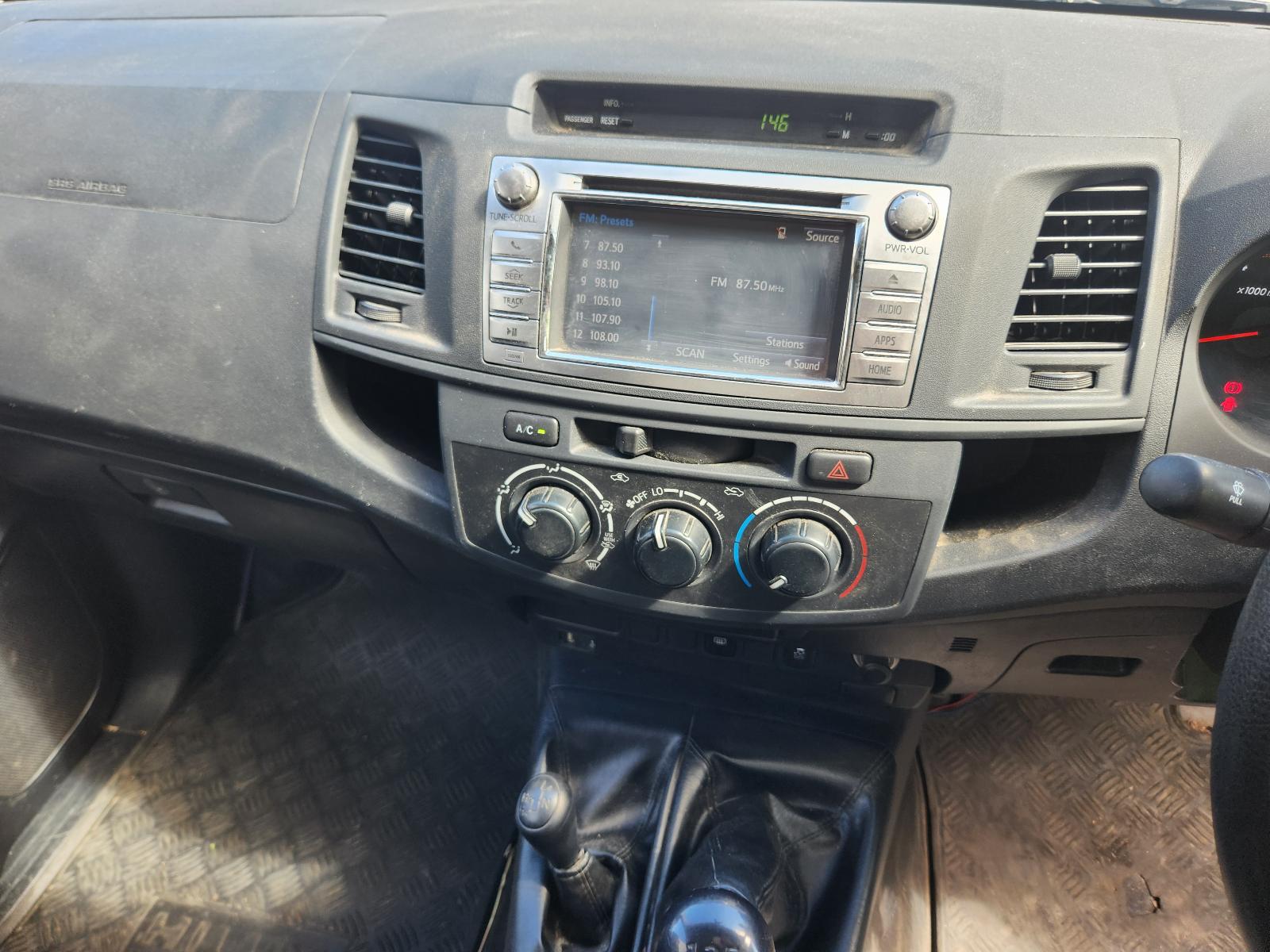 Toyota Hilux 2015 2 Door Pickup View Toyota Hilux 2015 2 Door Pickup