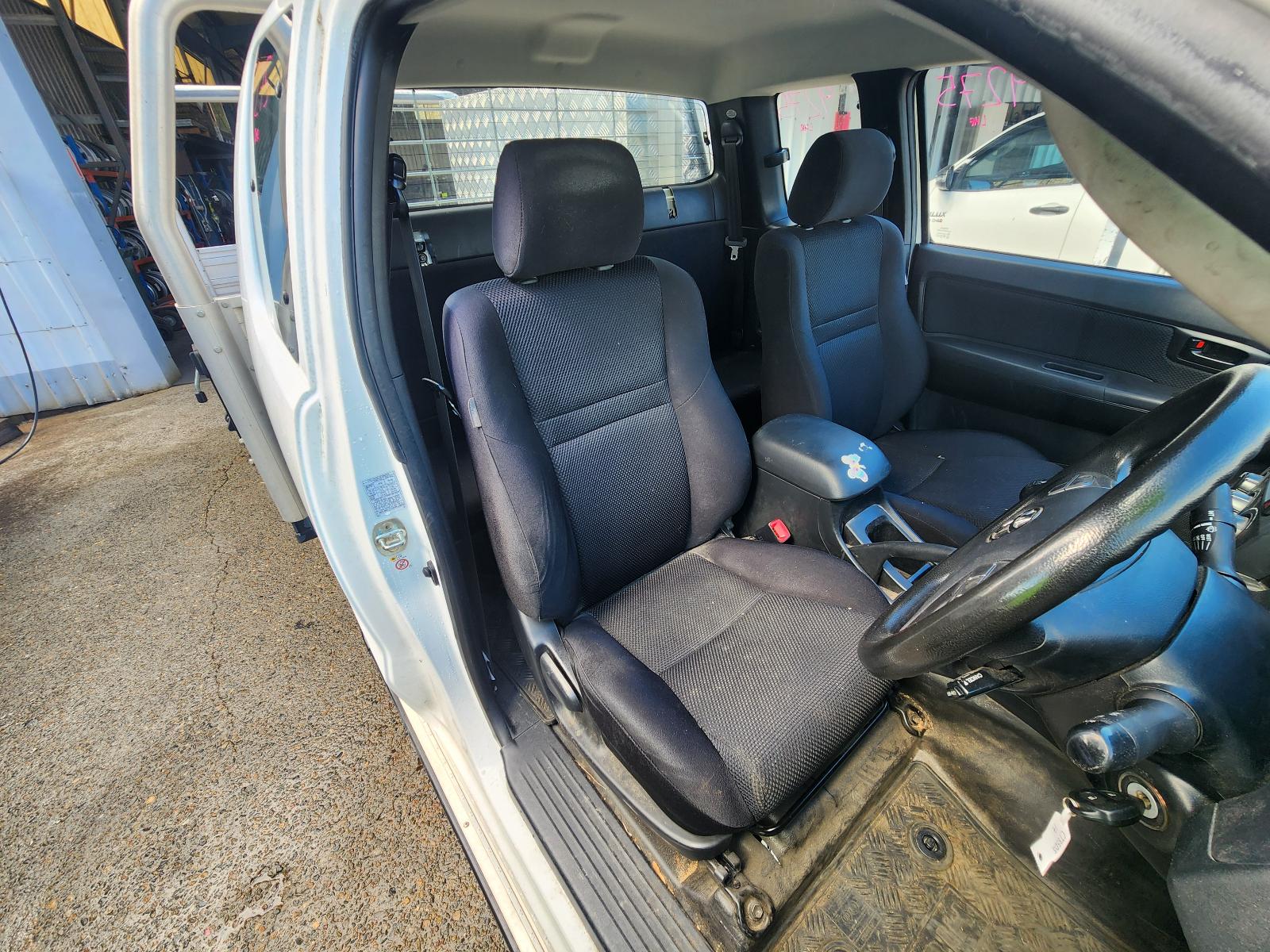 Toyota Hilux 2015 2 Door Pickup View Toyota Hilux 2015 2 Door Pickup