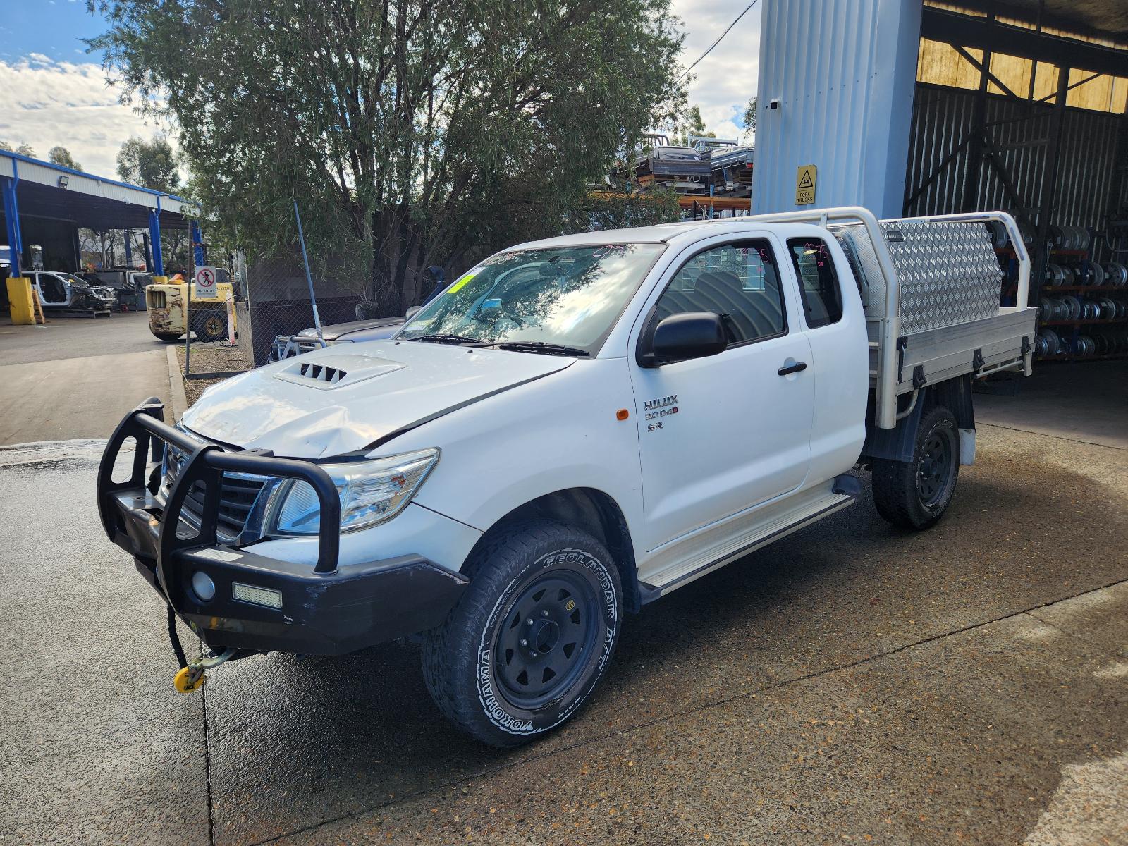 Toyota Hilux 2015 2 Door Pickup View Toyota Hilux 2015 2 Door Pickup