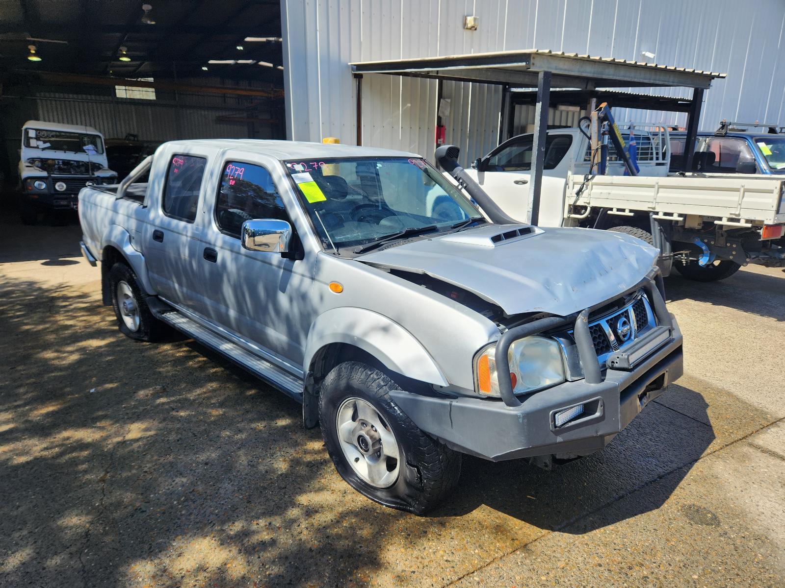 Nissan Navara 2013 4 Door Utility View Nissan Navara 2013 4 Door Utility
