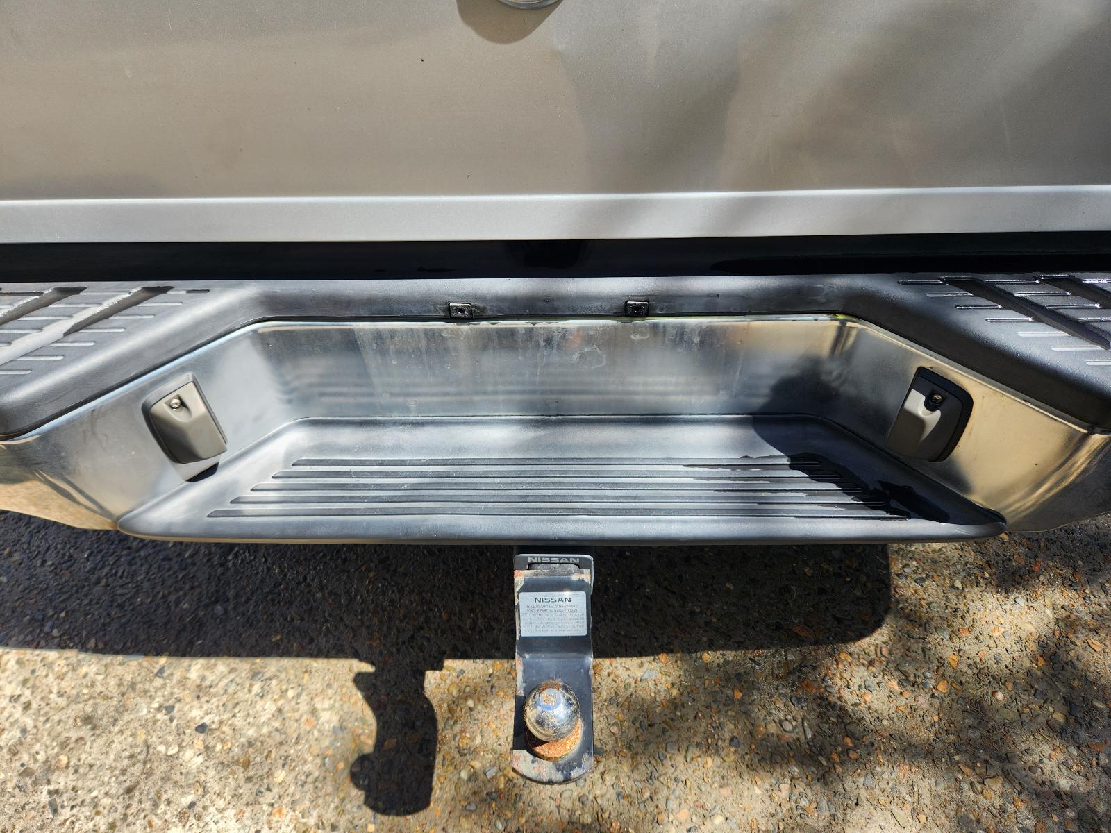 Nissan Navara 2013 4 Door Utility View Nissan Navara 2013 4 Door Utility