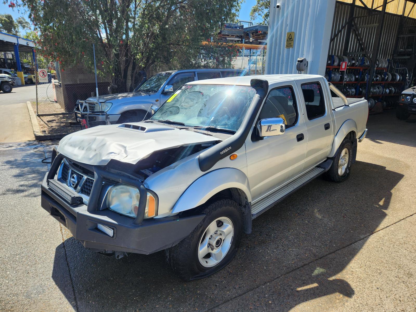 Nissan Navara 2013 4 Door Utility View Nissan Navara 2013 4 Door Utility