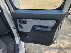 View Nissan Navara 2013 4 Door Utility