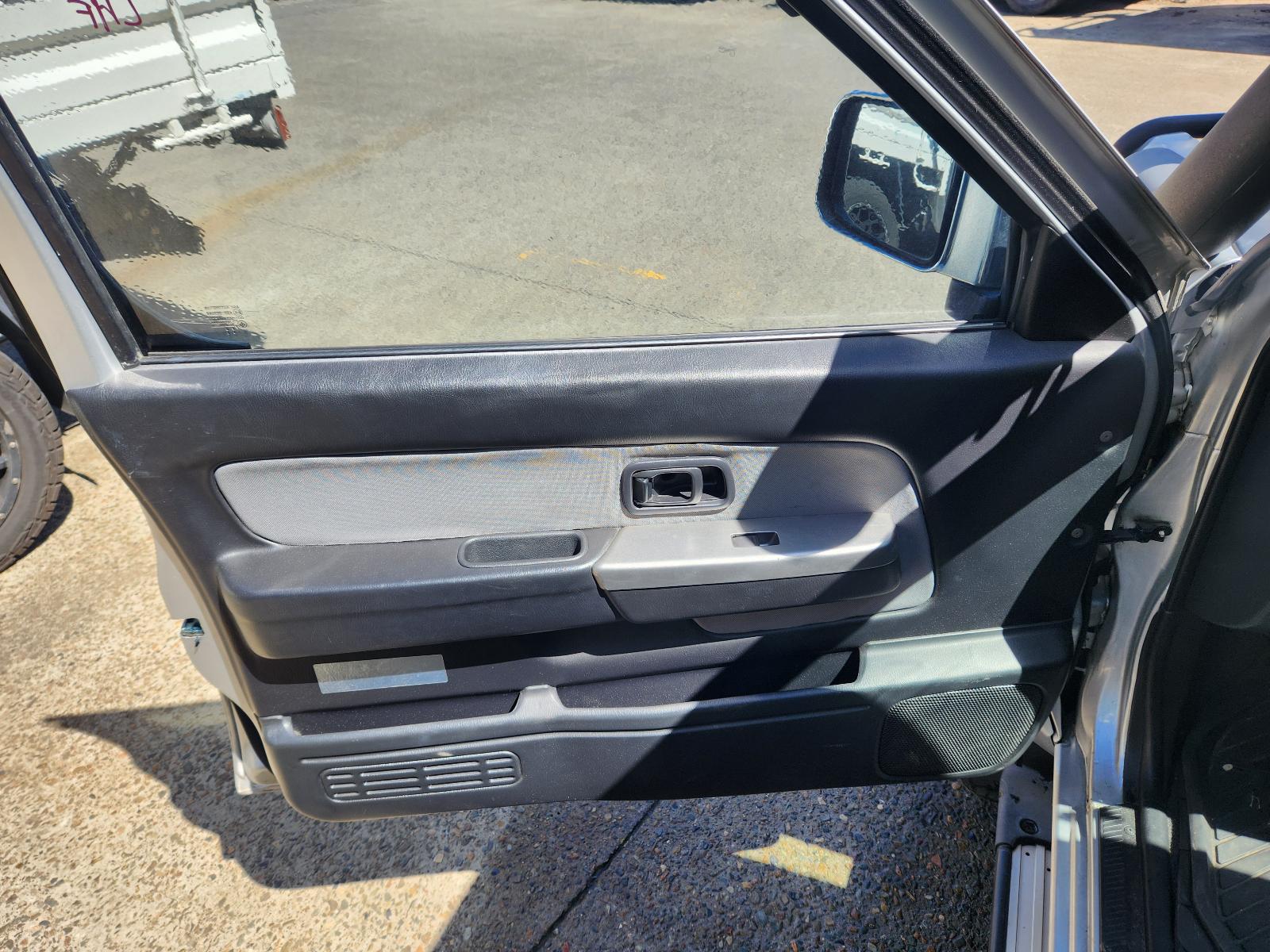 Nissan Navara 2013 4 Door Utility View Nissan Navara 2013 4 Door Utility