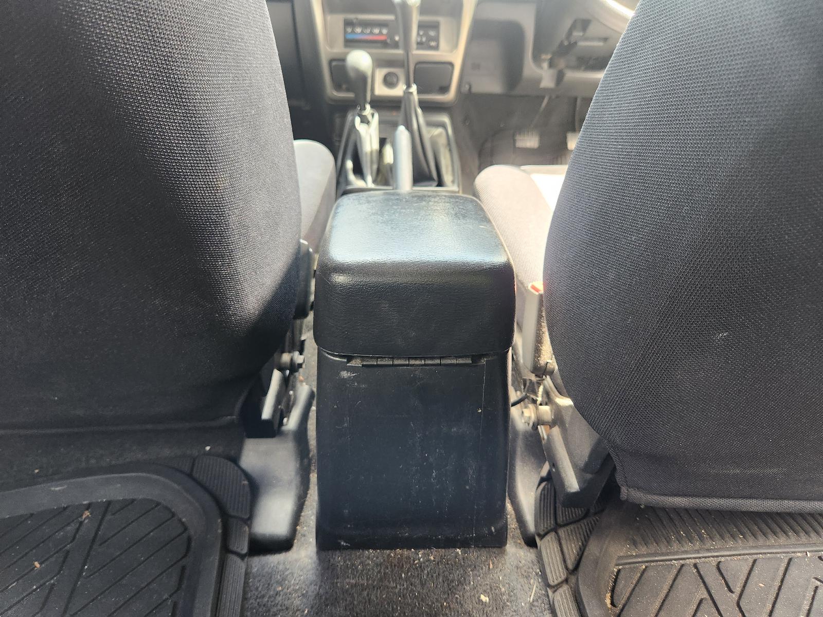 Nissan Navara 2013 4 Door Utility View Nissan Navara 2013 4 Door Utility