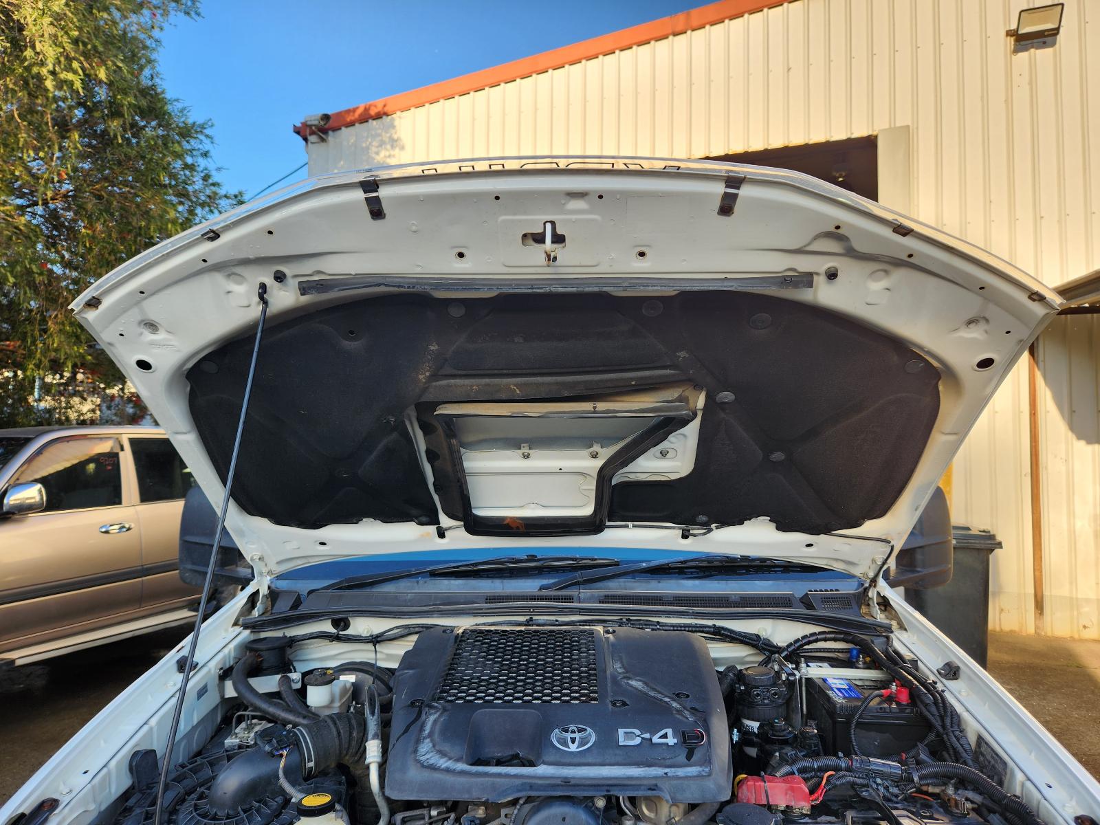 Toyota Hilux 2012 4 Door Utility View Toyota Hilux 2012 4 Door Utility