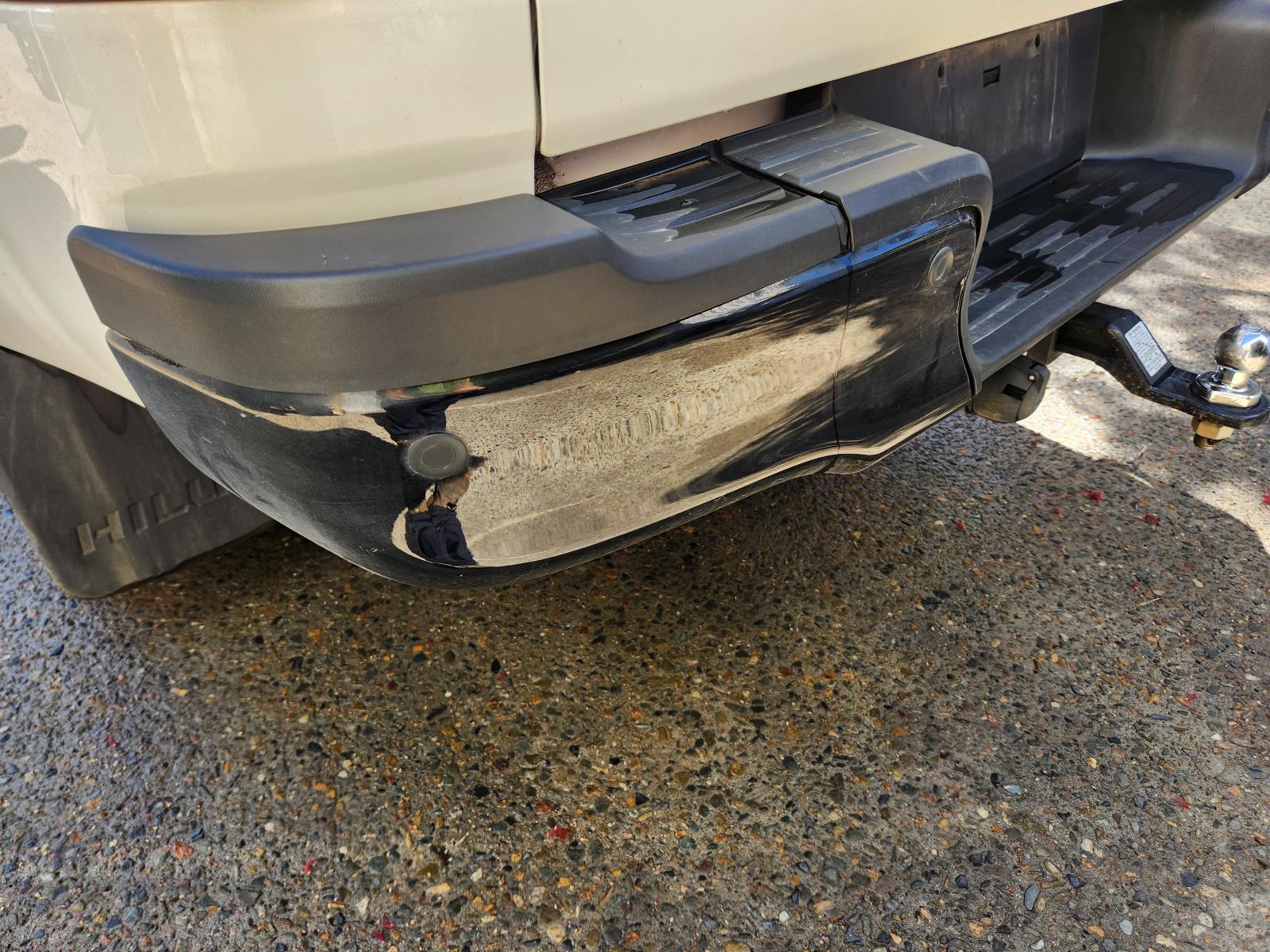 View Toyota Hilux 2025 4 Door Utility
