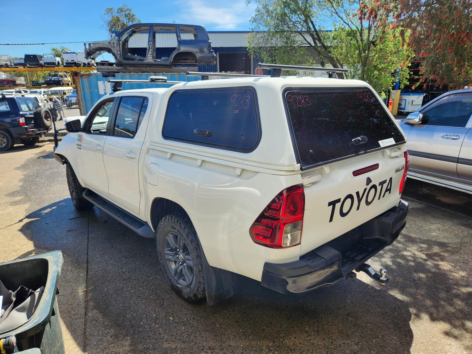 View Toyota Hilux 2025 4 Door Utility