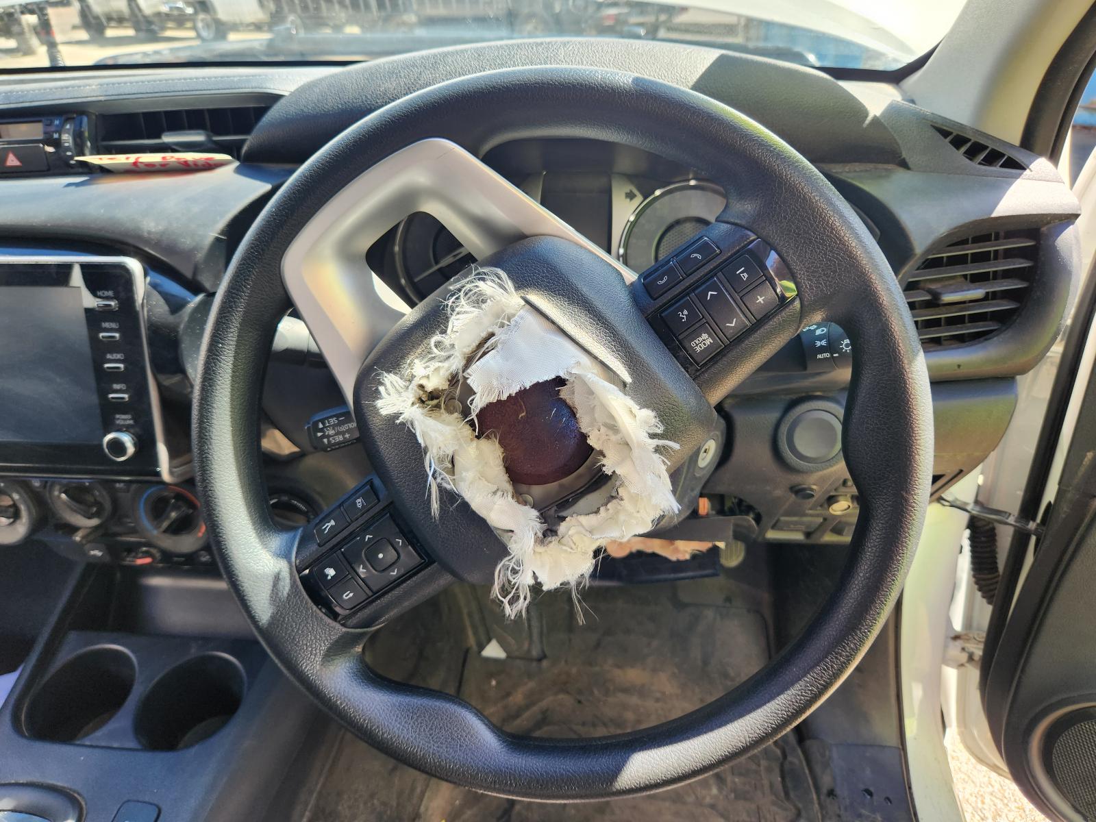 View Toyota Hilux 2025 4 Door Utility