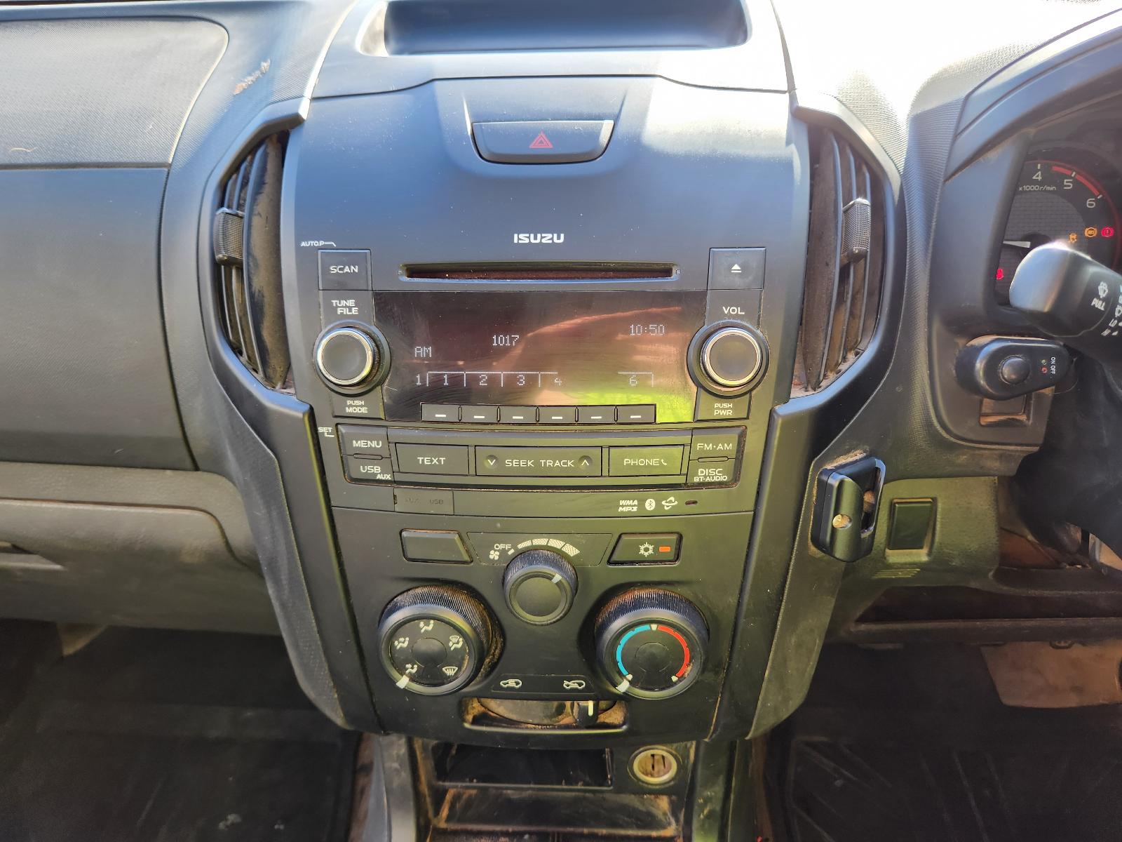 Isuzu Dmax 2017 2 Door Pickup View Isuzu Dmax 2017 2 Door Pickup