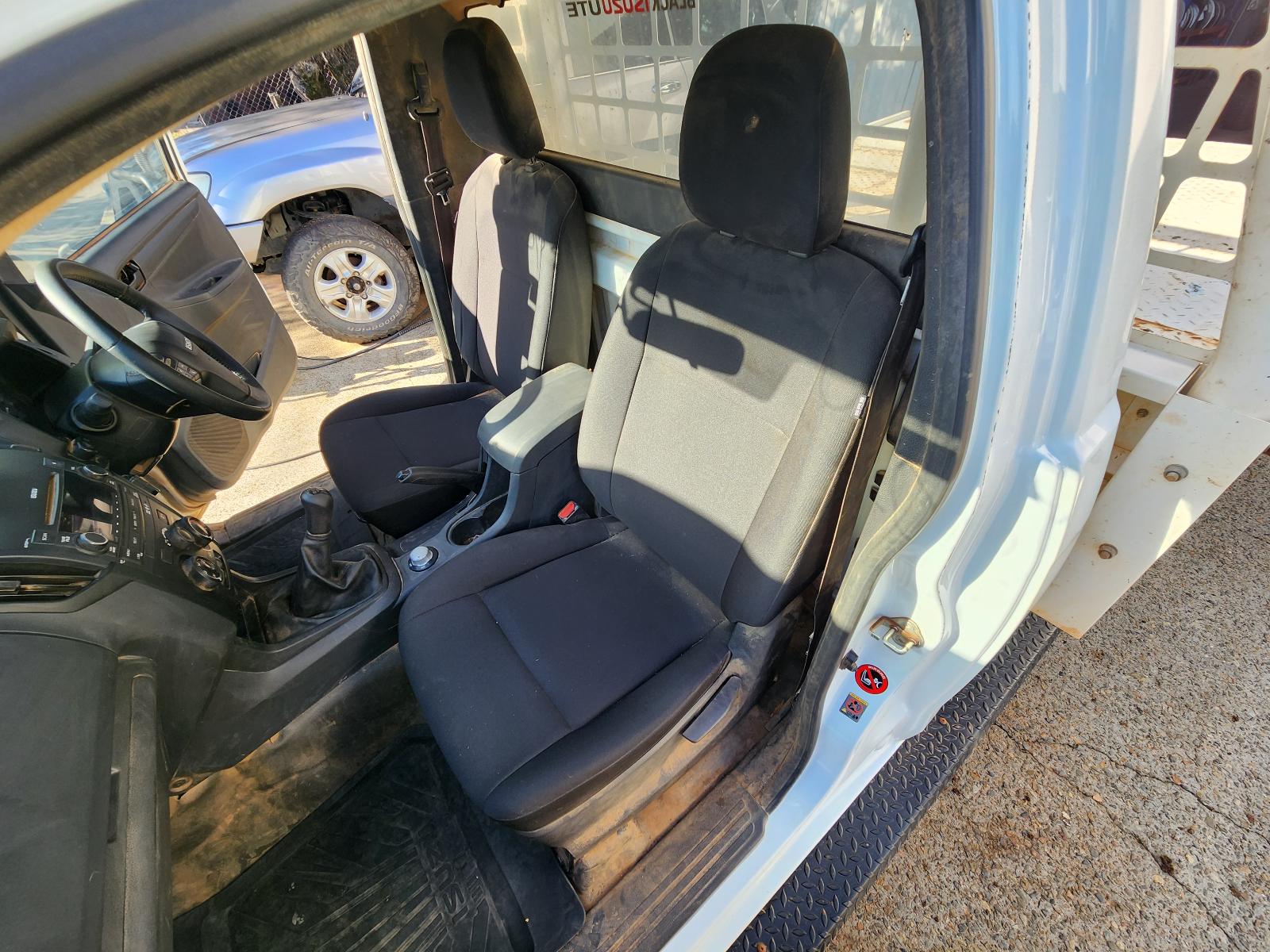 Isuzu Dmax 2017 2 Door Pickup View Isuzu Dmax 2017 2 Door Pickup