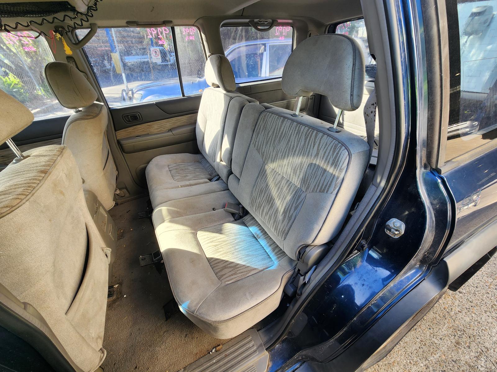 View Nissan Patrol 2002 4 Door Station Wagon