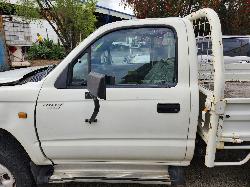 View Toyota Hilux 2000 2 Door Pickup