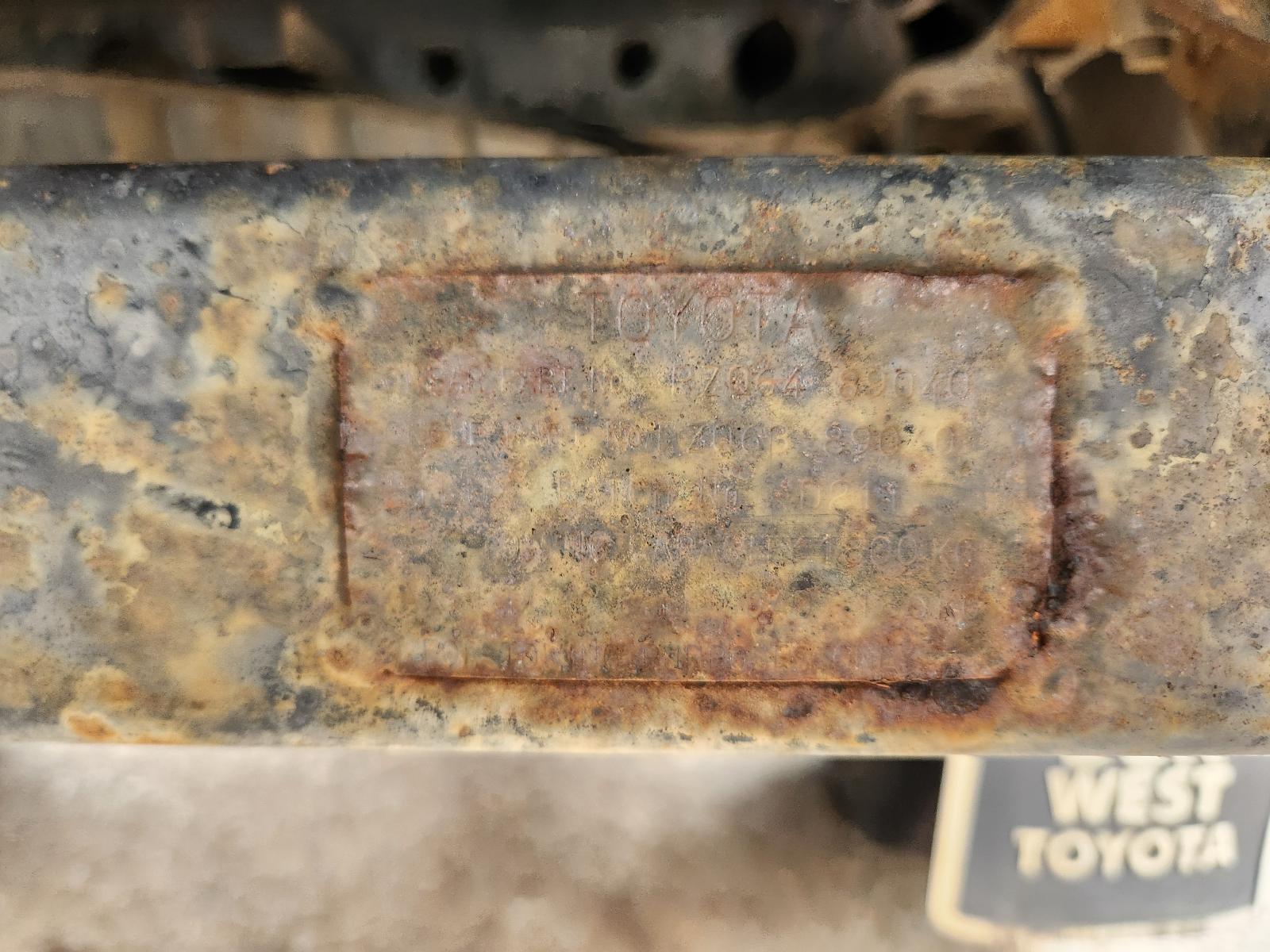 View Toyota Hilux 2000 2 Door Pickup