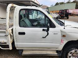 View Toyota Hilux 2000 2 Door Pickup
