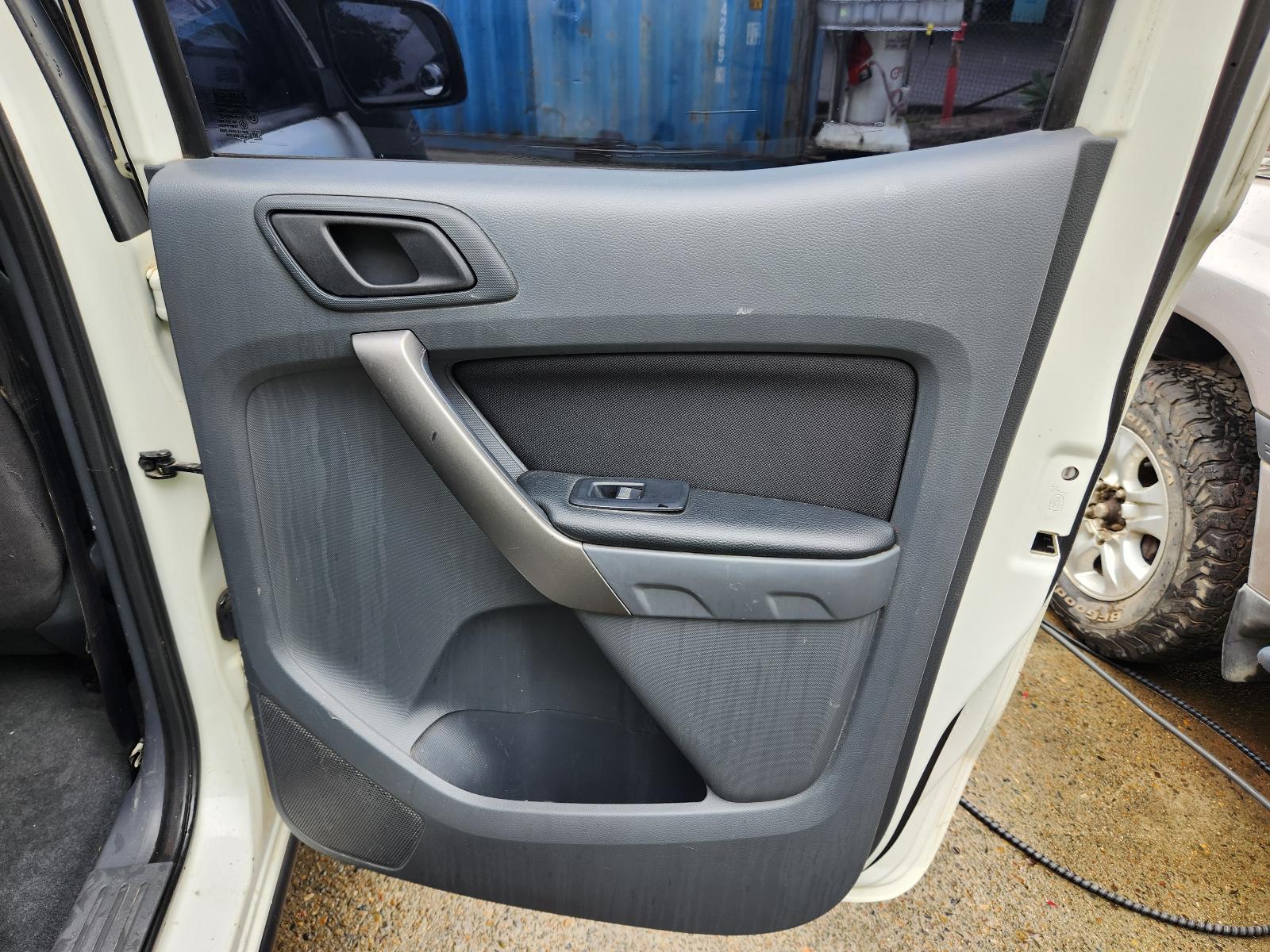 Ford Ranger 2013 4 Door Utility View Ford Ranger 2013 4 Door Utility