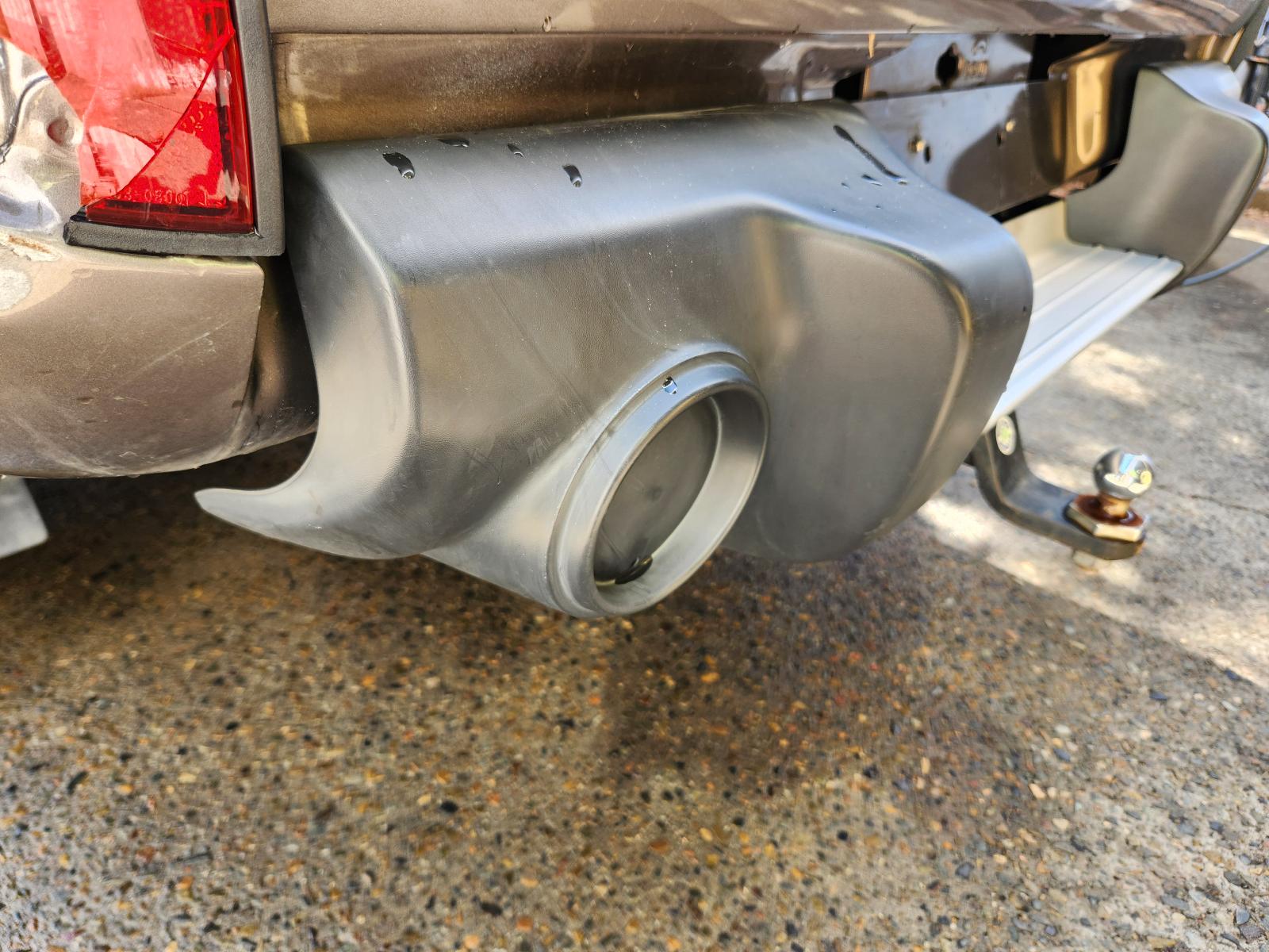View Mitsubishi Triton 2014 4 Door Utility