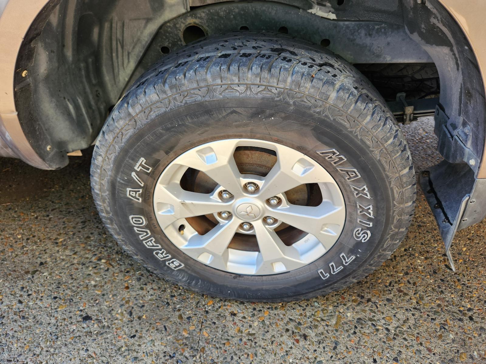 View Mitsubishi Triton 2014 4 Door Utility