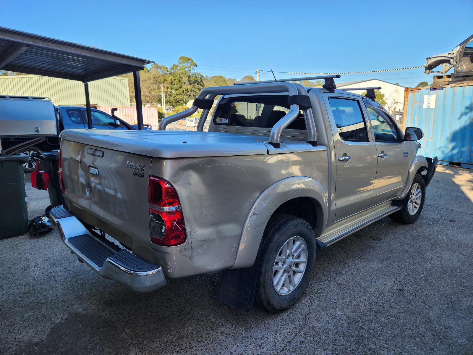 Toyota Hilux 2014 4 Door Utility View Toyota Hilux 2014 4 Door Utility