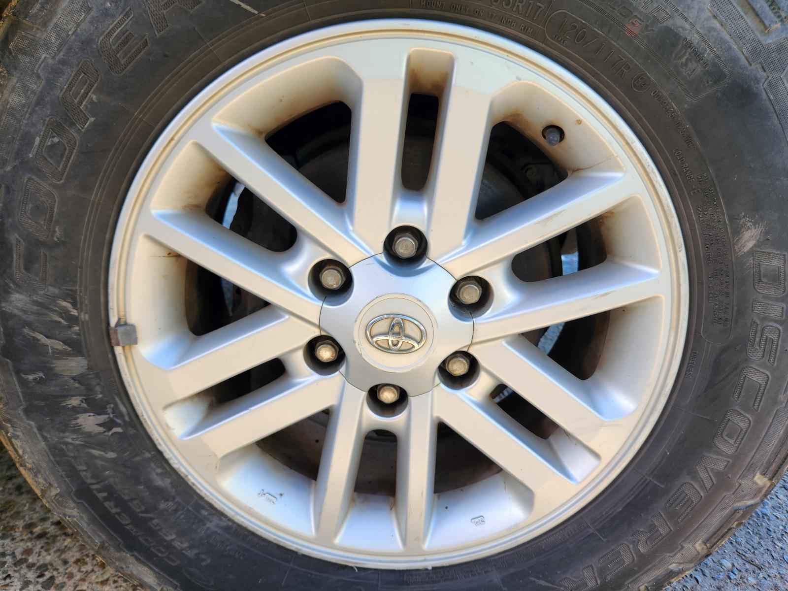 Toyota Hilux 2014 4 Door Utility View Toyota Hilux 2014 4 Door Utility