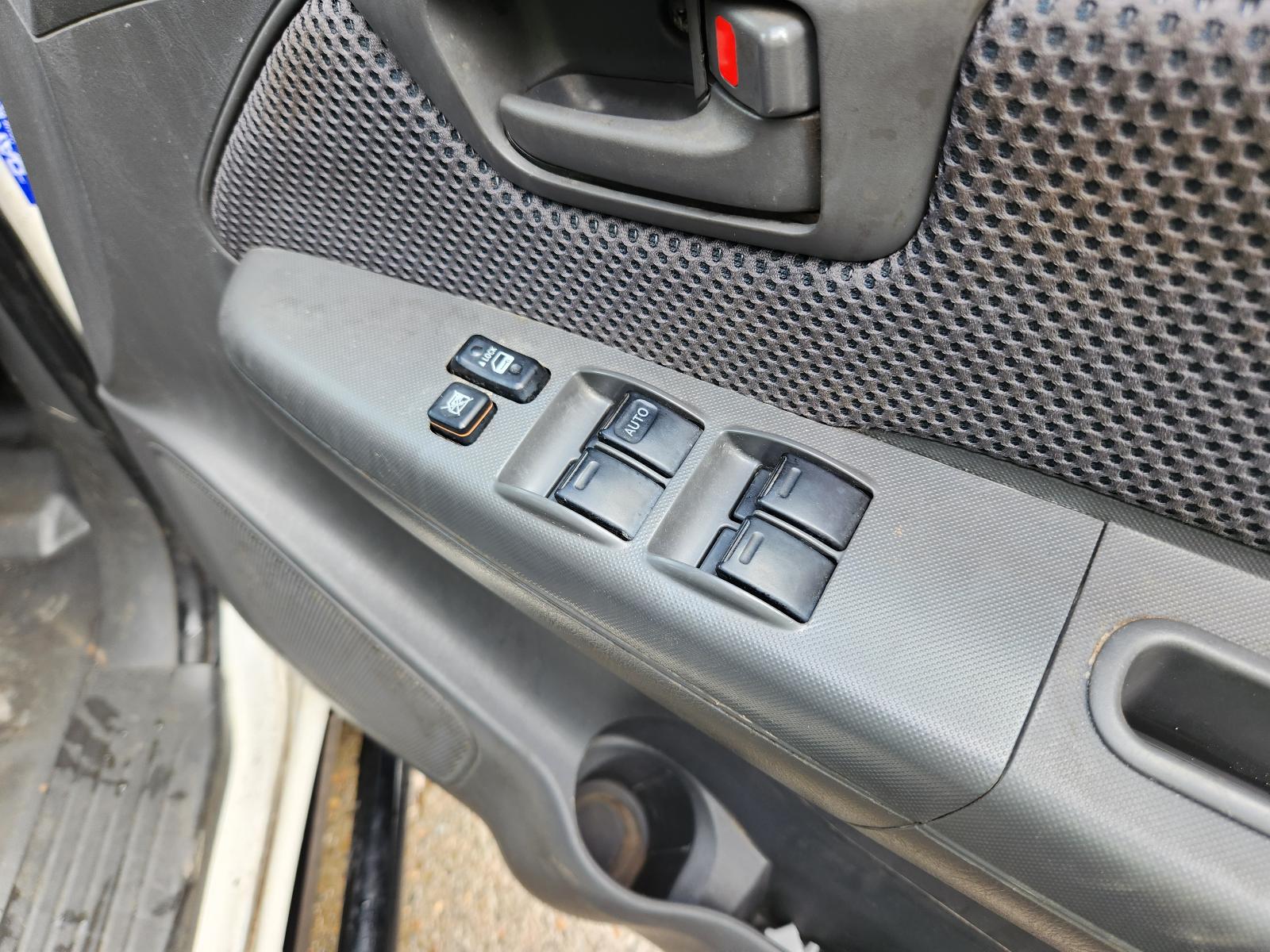 Toyota Hilux 2012 4 Door Pickup View Toyota Hilux 2012 4 Door Pickup