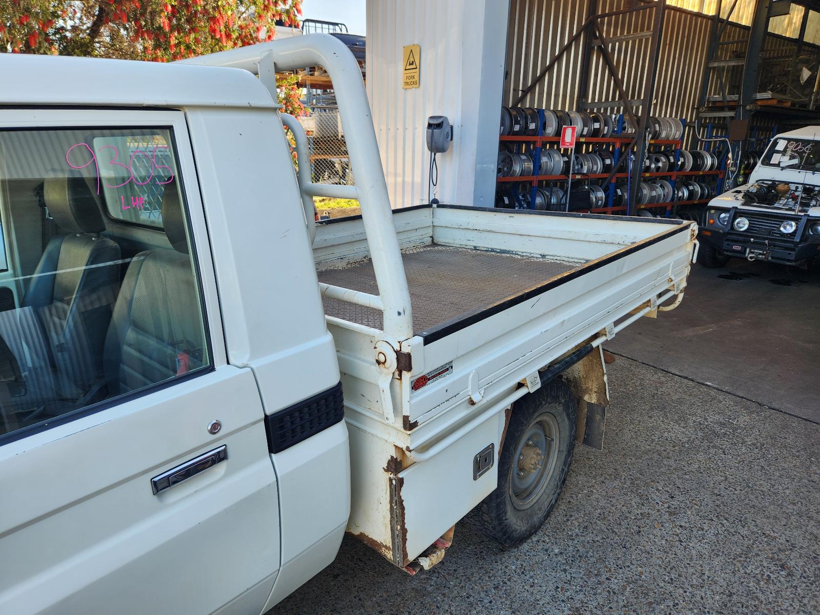 Toyota Landcruiser 2003 2 Door Pickup View Toyota Landcruiser 2003 2 Door Pickup