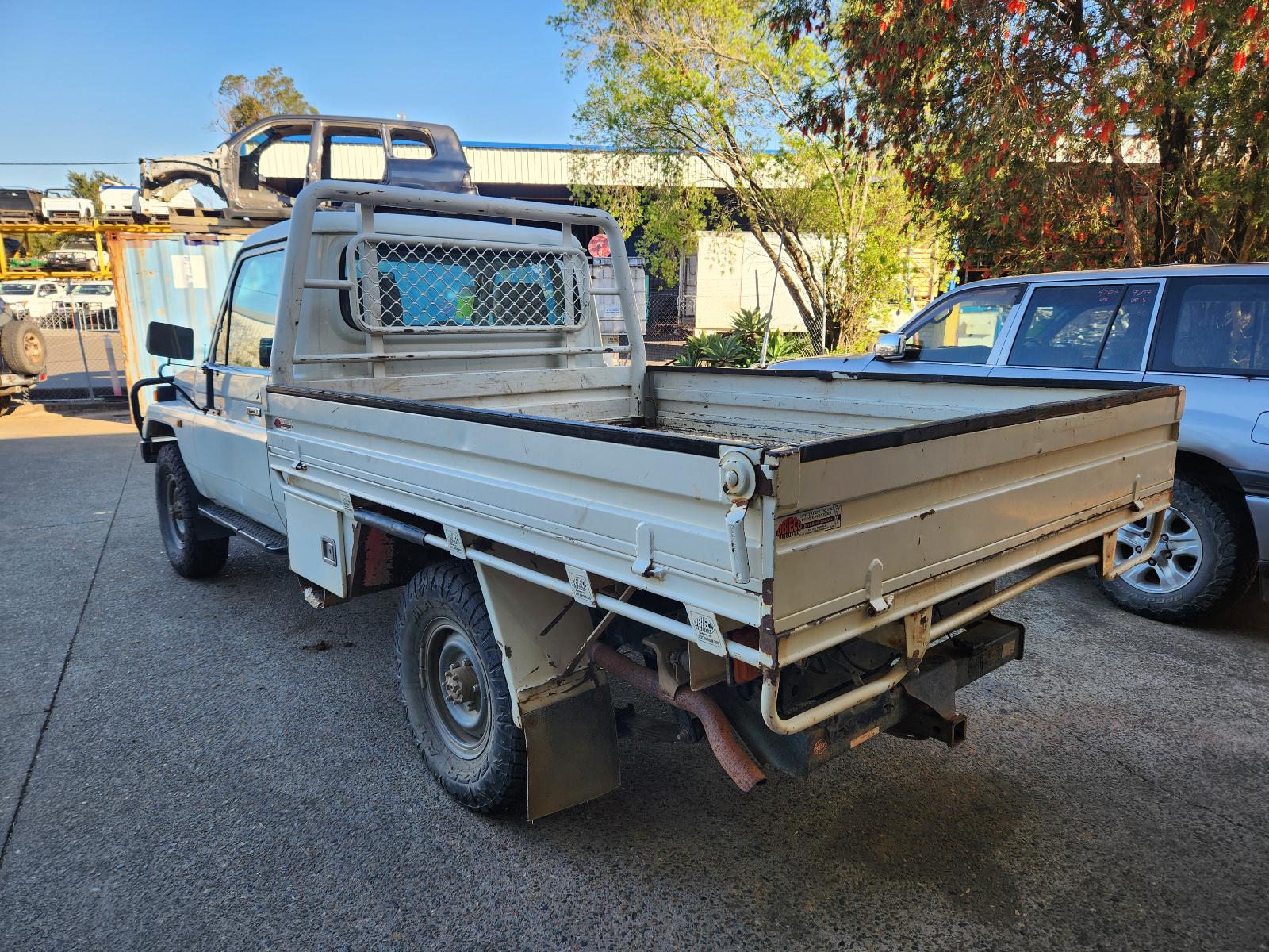 Toyota Landcruiser 2003 2 Door Pickup View Toyota Landcruiser 2003 2 Door Pickup