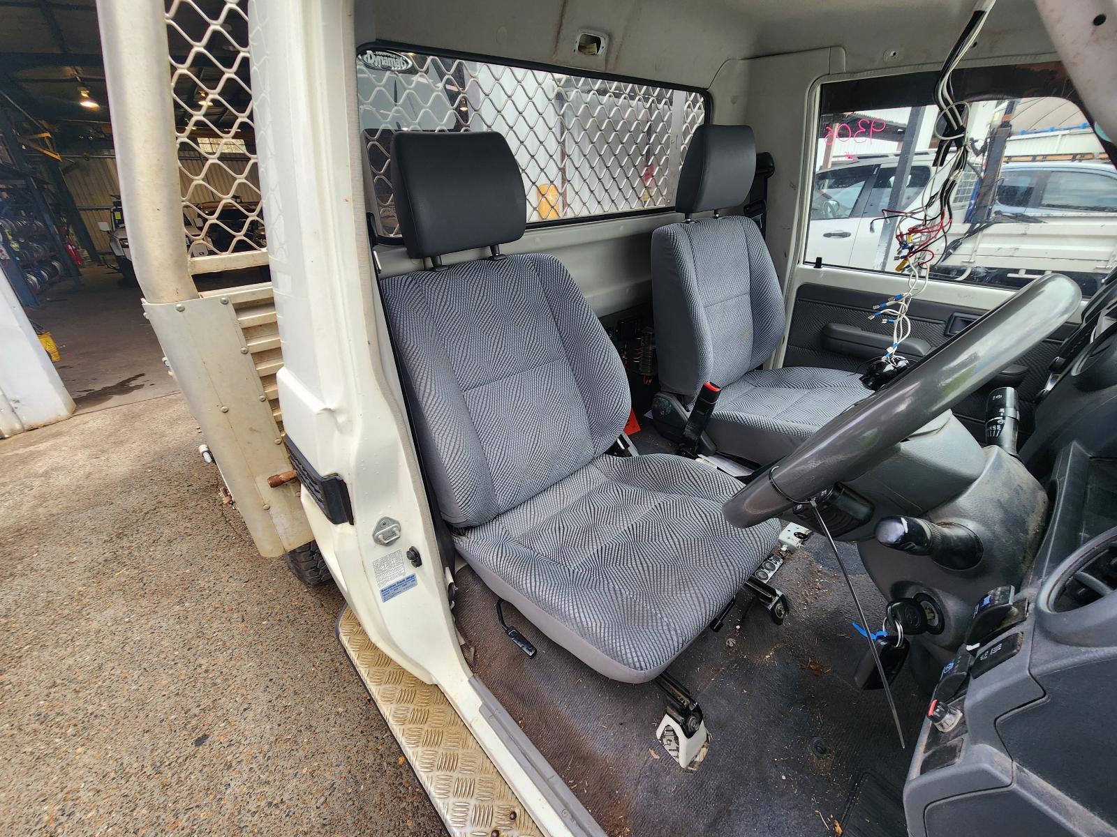 Toyota Landcruiser 2014 2 Door Pickup View Toyota Landcruiser 2014 2 Door Pickup