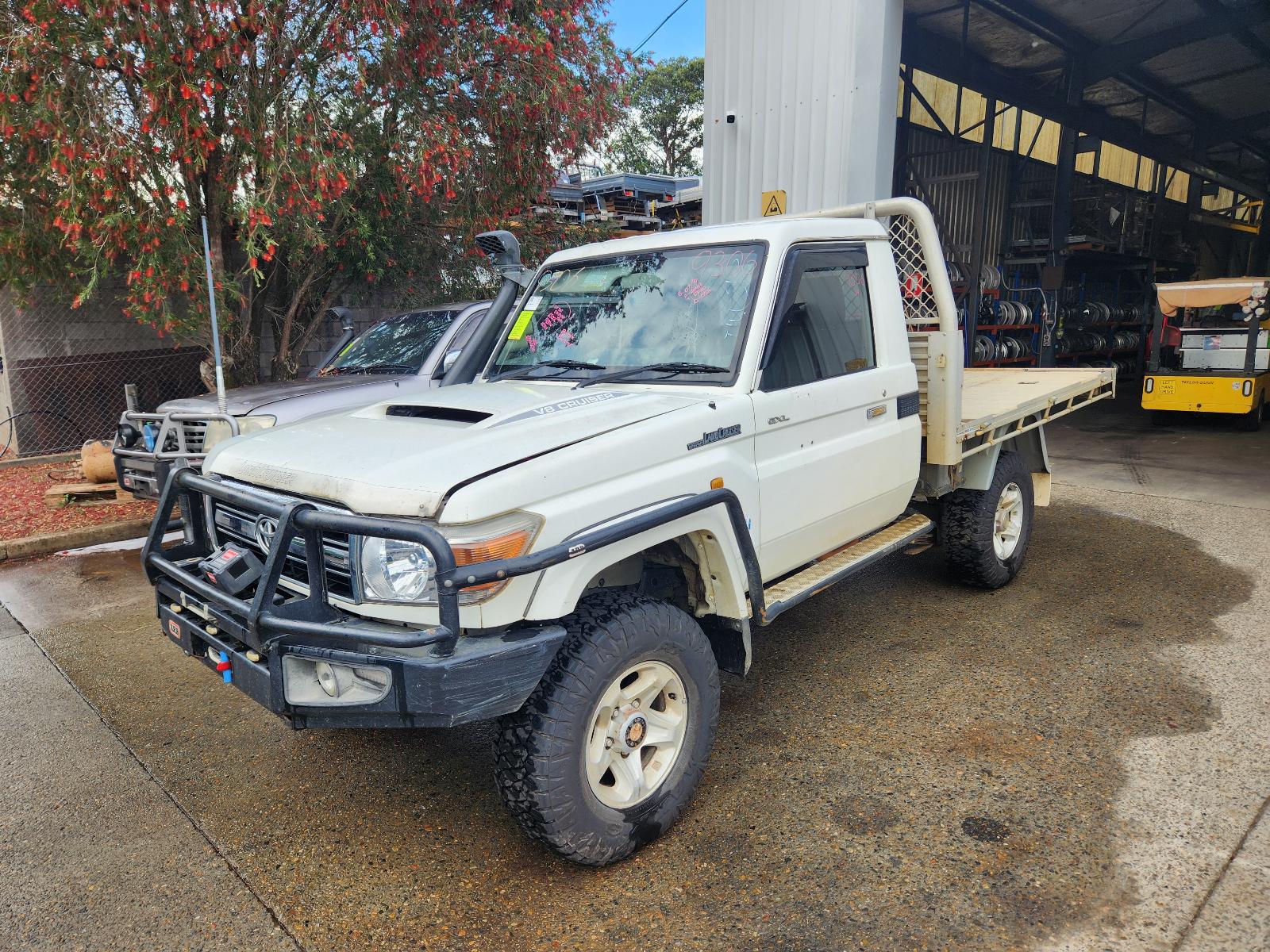Toyota Landcruiser 2014 2 Door Pickup View Toyota Landcruiser 2014 2 Door Pickup