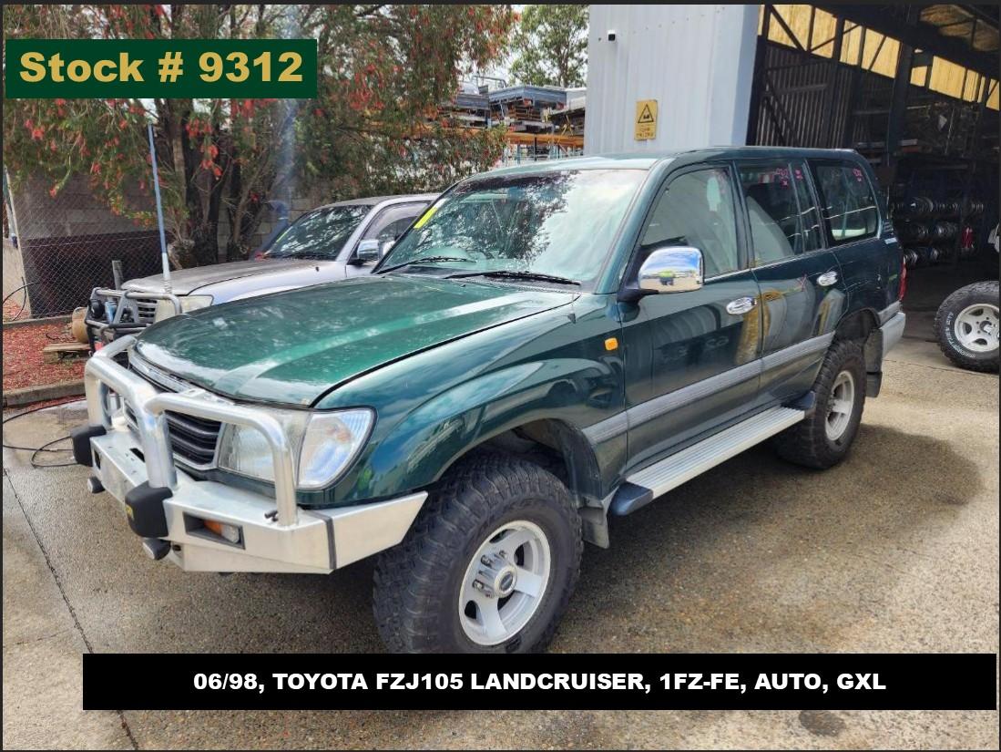 Image for a Toyota Landcruiser 1998 4 Door Station Wagon