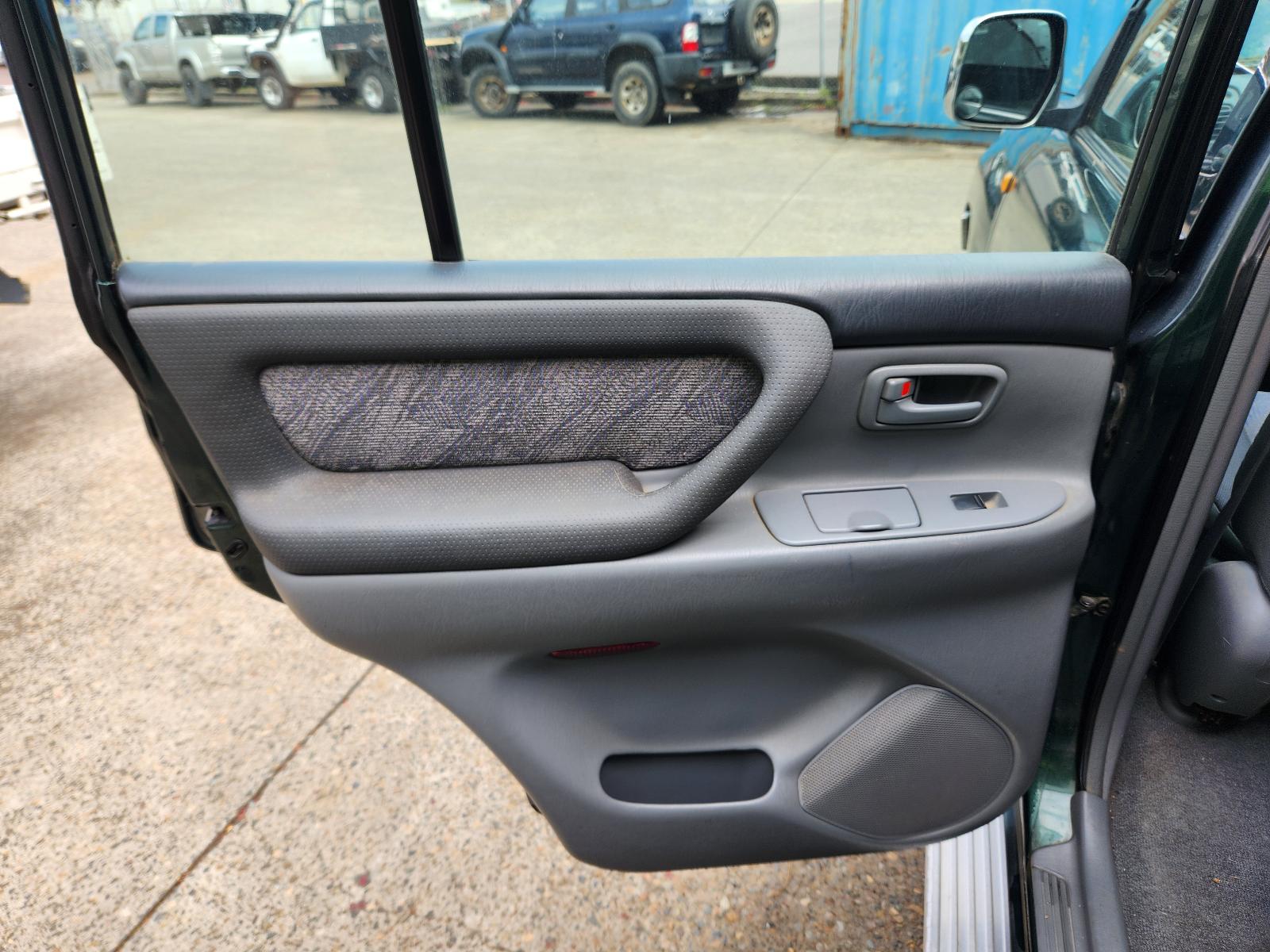 Toyota Landcruiser 1998 4 Door Station Wagon View Toyota Landcruiser 1998 4 Door Station Wagon