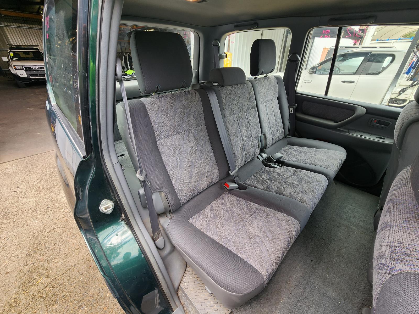 Toyota Landcruiser 1998 4 Door Station Wagon View Toyota Landcruiser 1998 4 Door Station Wagon