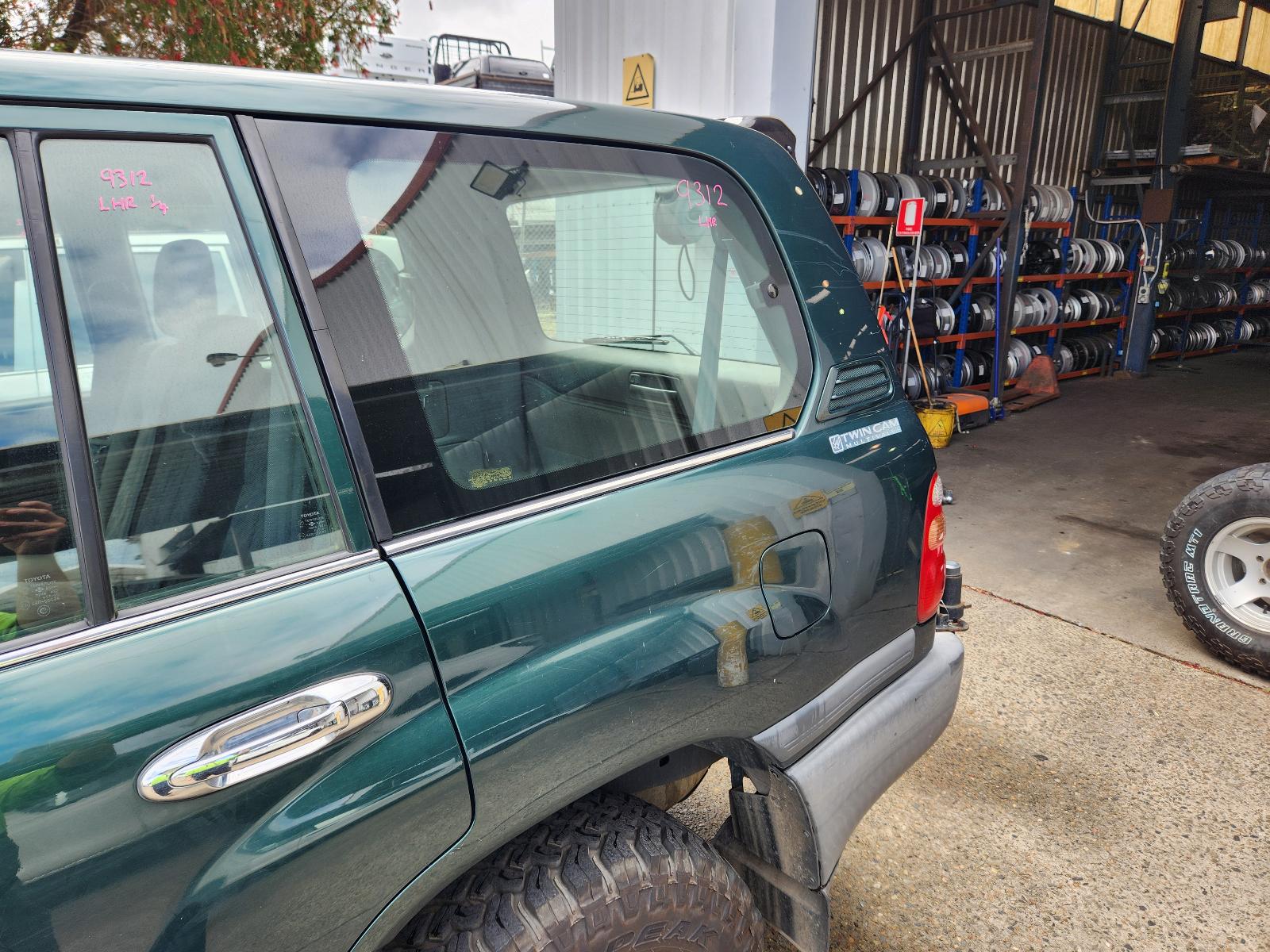 Toyota Landcruiser 1998 4 Door Station Wagon View Toyota Landcruiser 1998 4 Door Station Wagon