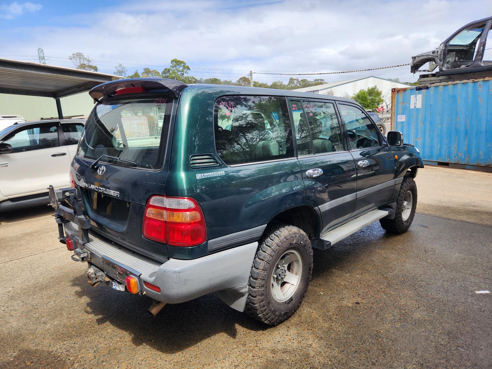 Toyota Landcruiser 1998 4 Door Station Wagon View Toyota Landcruiser 1998 4 Door Station Wagon