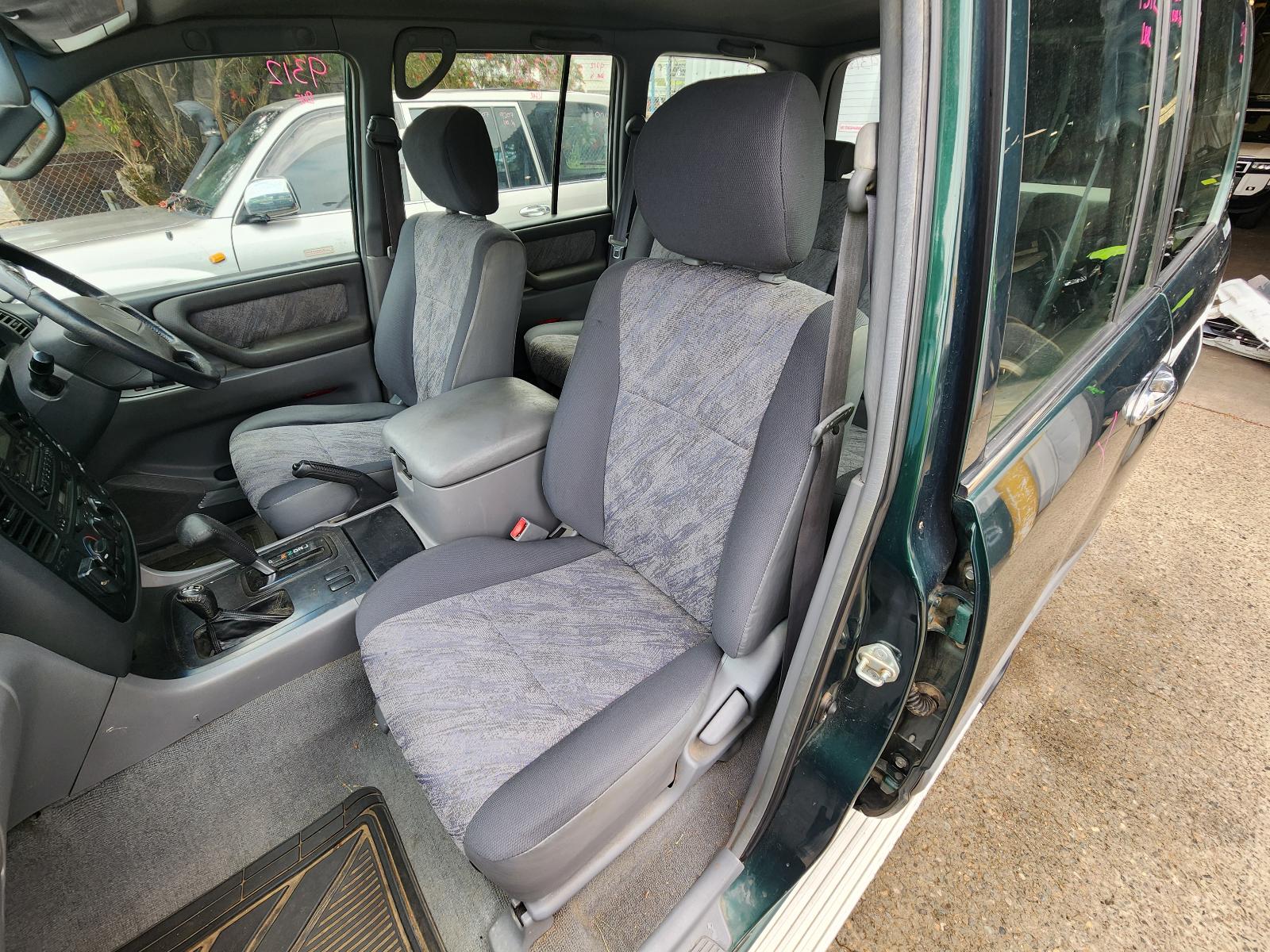 Toyota Landcruiser 1998 4 Door Station Wagon View Toyota Landcruiser 1998 4 Door Station Wagon