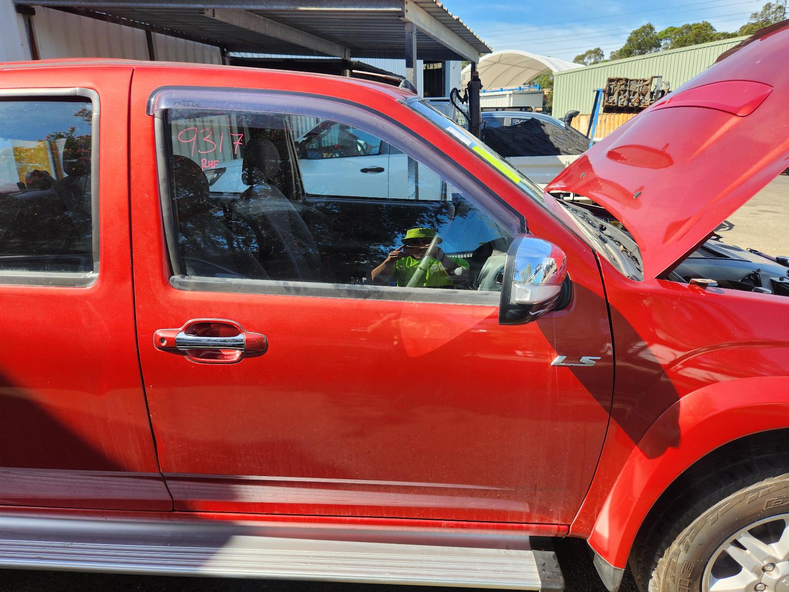 Isuzu Dmax 2012 View Isuzu Dmax 2012