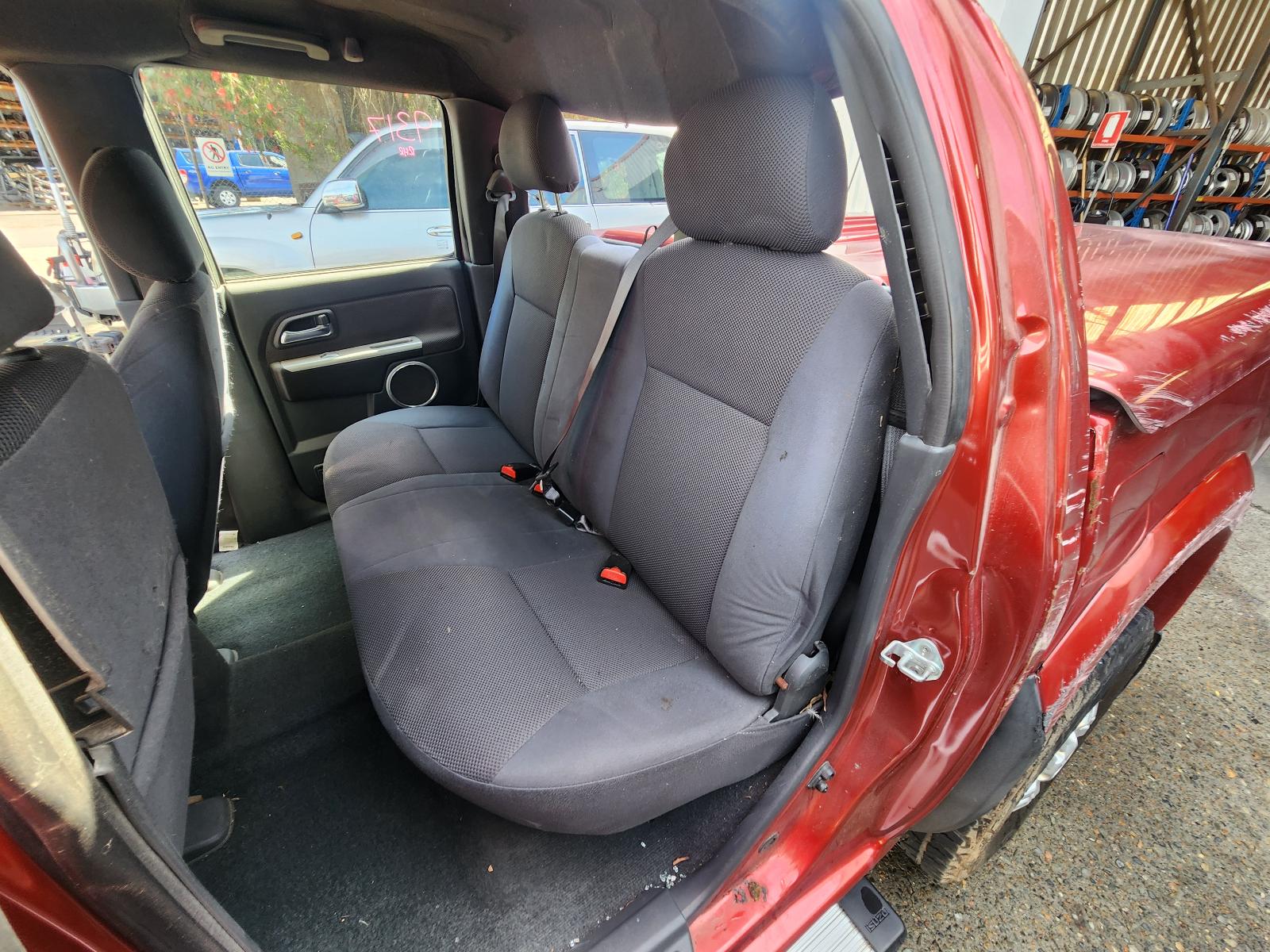 Isuzu Dmax 2012 View Isuzu Dmax 2012