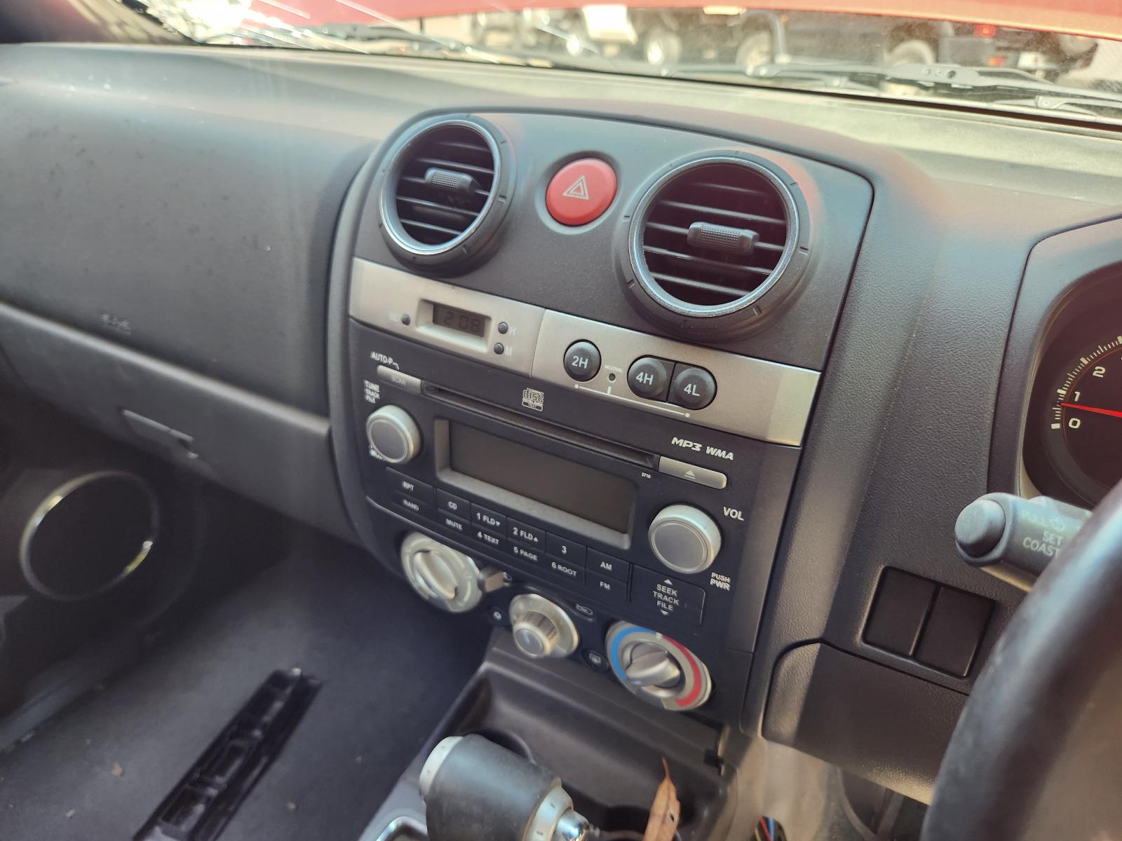 Isuzu Dmax 2012 View Isuzu Dmax 2012