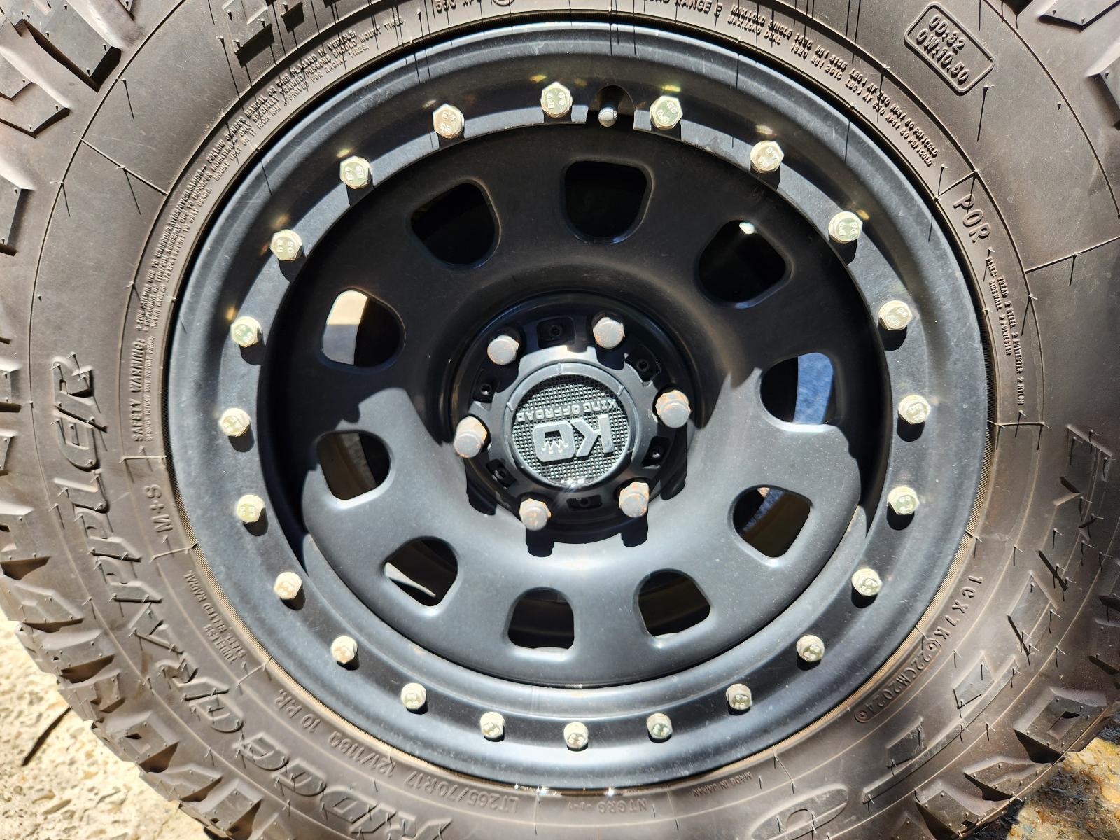Toyota Hilux 2014 4 Door Pickup View Toyota Hilux 2014 4 Door Pickup