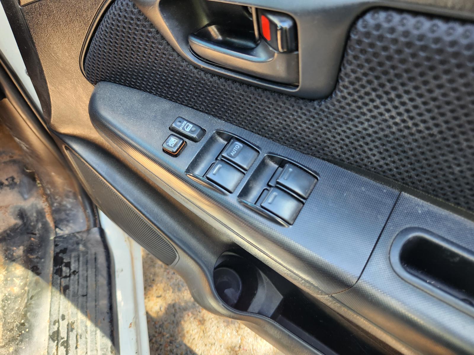 Toyota Hilux 2014 4 Door Pickup View Toyota Hilux 2014 4 Door Pickup