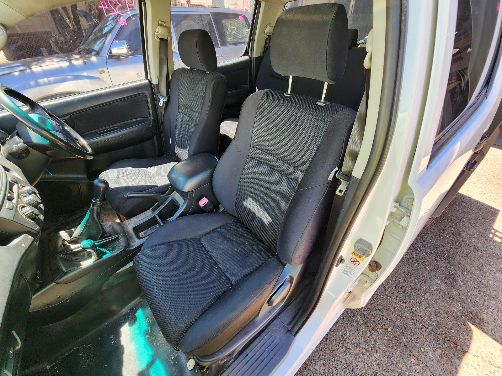 Toyota Hilux 2014 4 Door Pickup View Toyota Hilux 2014 4 Door Pickup