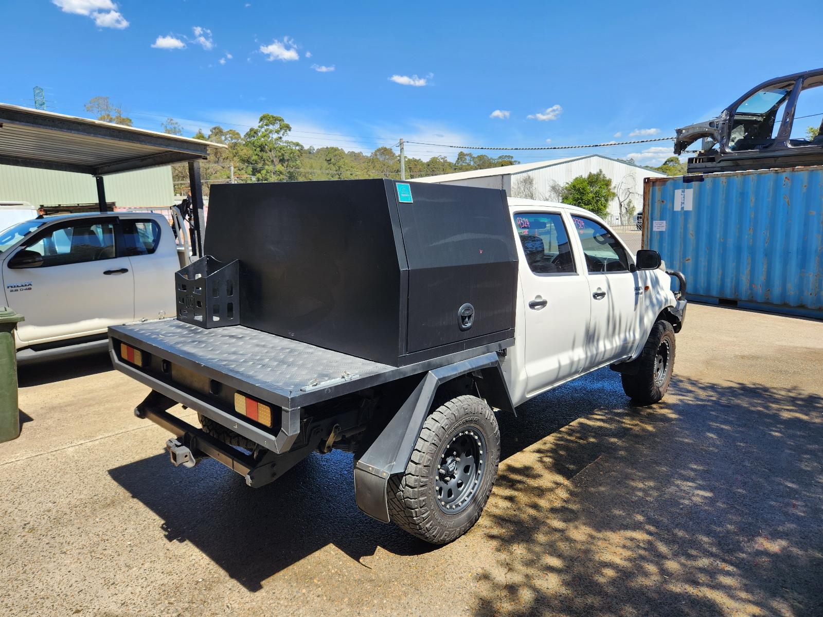 Toyota Hilux 2014 4 Door Pickup View Toyota Hilux 2014 4 Door Pickup