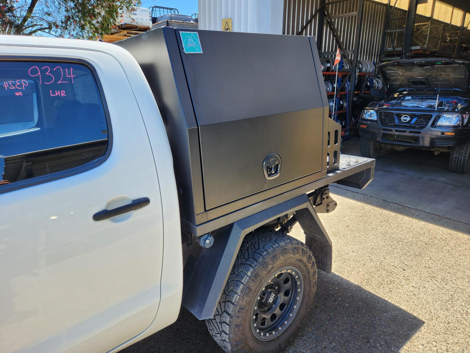Toyota Hilux 2014 4 Door Pickup View Toyota Hilux 2014 4 Door Pickup
