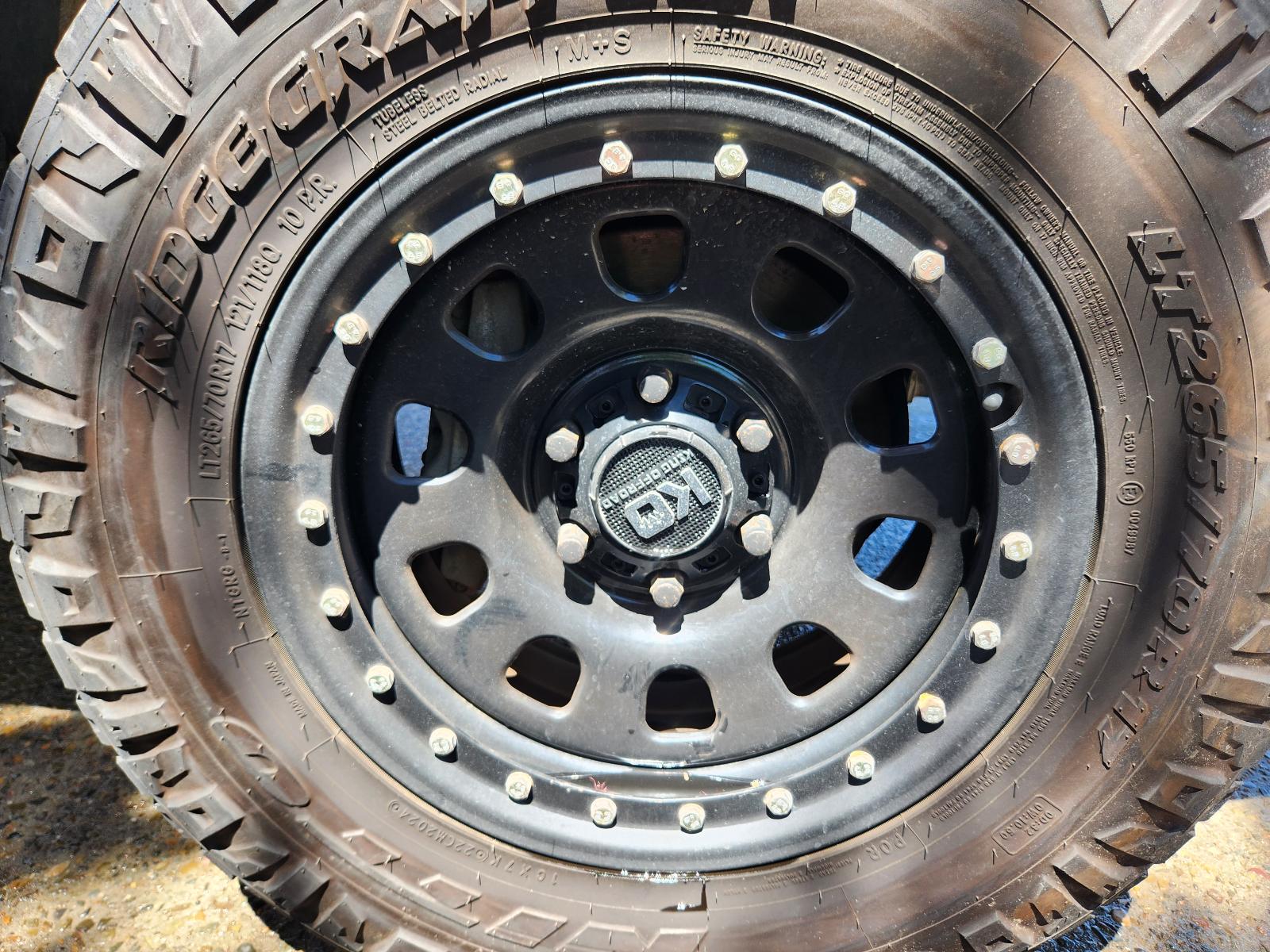 Toyota Hilux 2014 4 Door Pickup View Toyota Hilux 2014 4 Door Pickup
