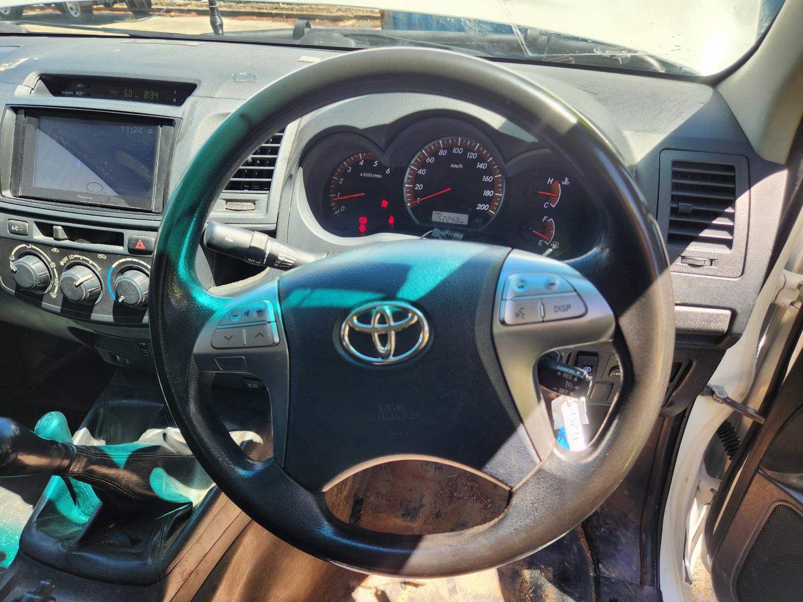 Toyota Hilux 2014 4 Door Pickup View Toyota Hilux 2014 4 Door Pickup