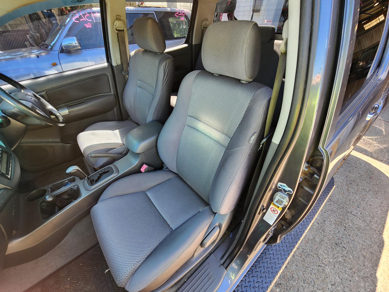 View Toyota Hilux 2013 4 Door Utility