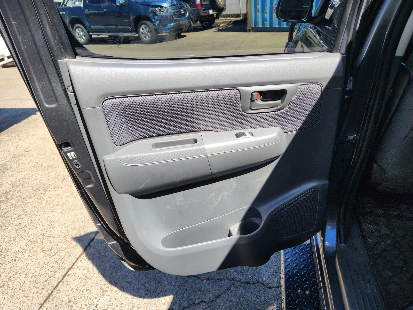 View Toyota Hilux 2013 4 Door Utility