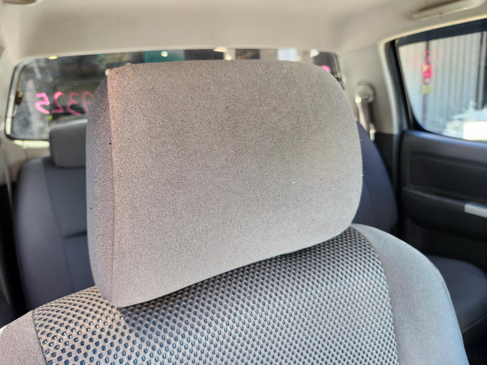 View Toyota Hilux 2013 4 Door Utility