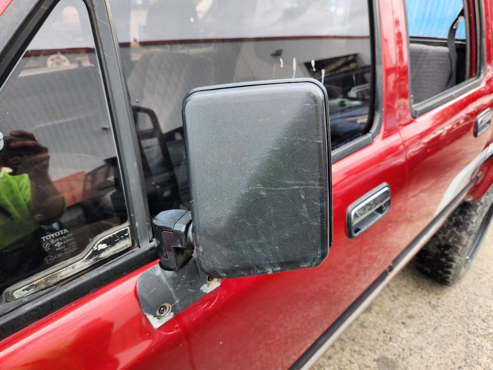 Toyota Hilux 1993 2 Door Utility View Toyota Hilux 1993 2 Door Utility